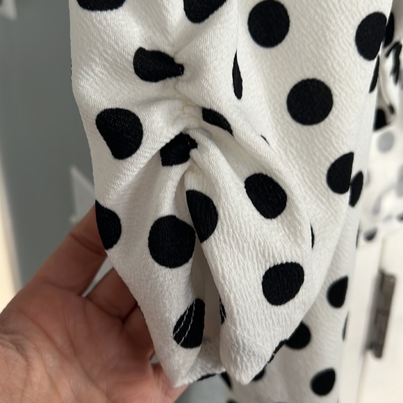MOA White and Black Polka Dot Cropped Jacket - Picture 4 of 5